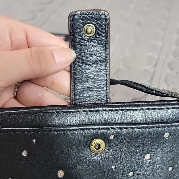 Black Fossil Wristlet/Crossbody - Picture 8 of 14